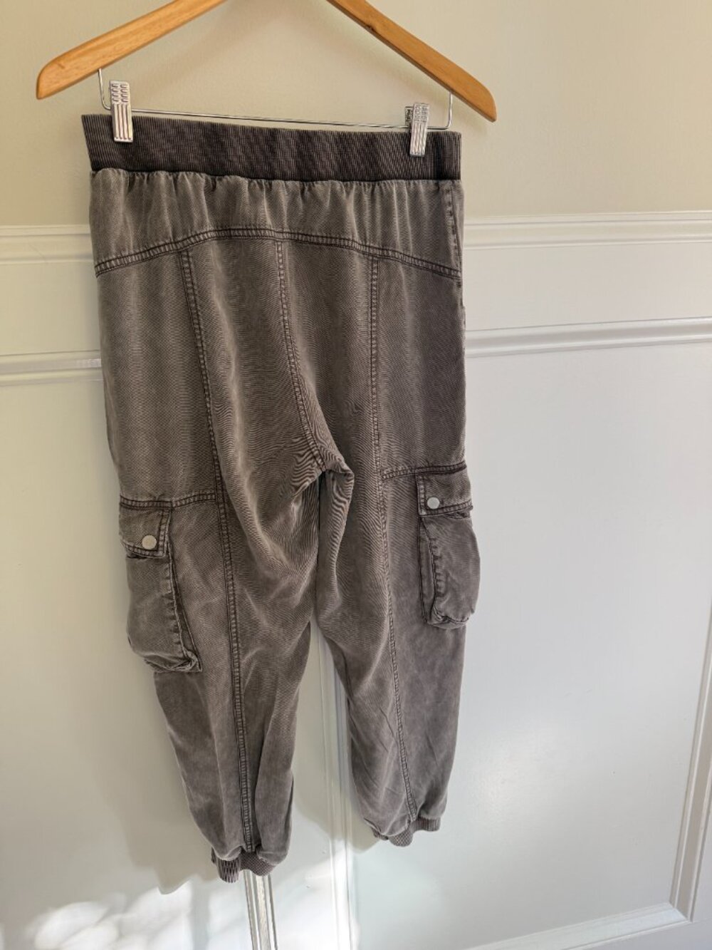 Anthropologie "olive" Joggers XS (grey) - Picture 8 of 10